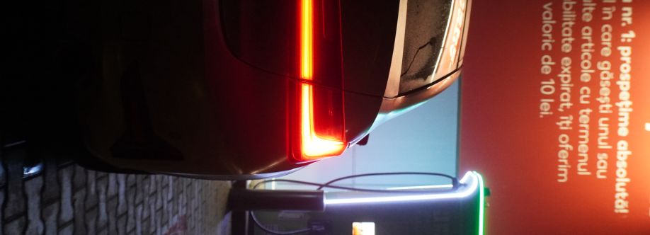 Robert Utan Cover Image